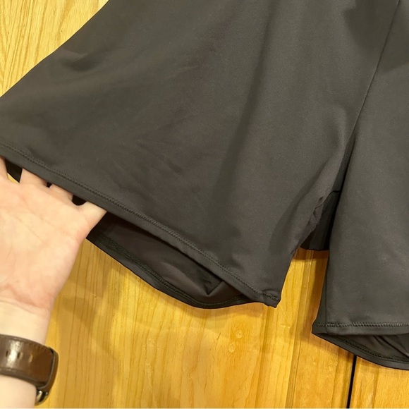 SKIMS Swim Mid Waist Shorts 4x - Picture 8 of 8